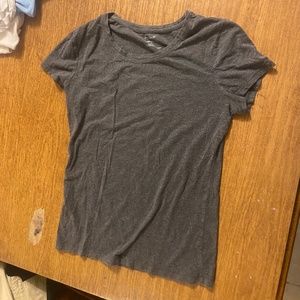 grey tee-shirt